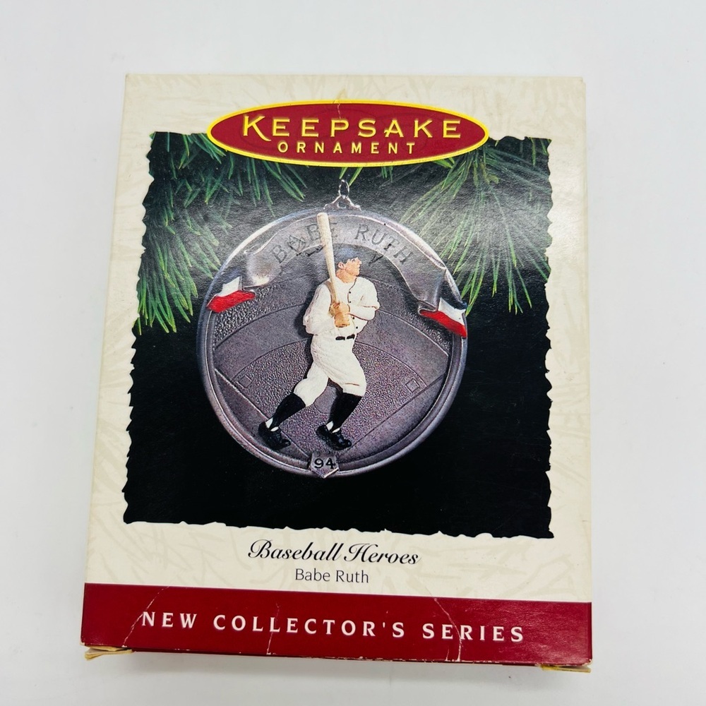 Hallmark Keepsake Ornament - Baseball Heroes Babe Ruth